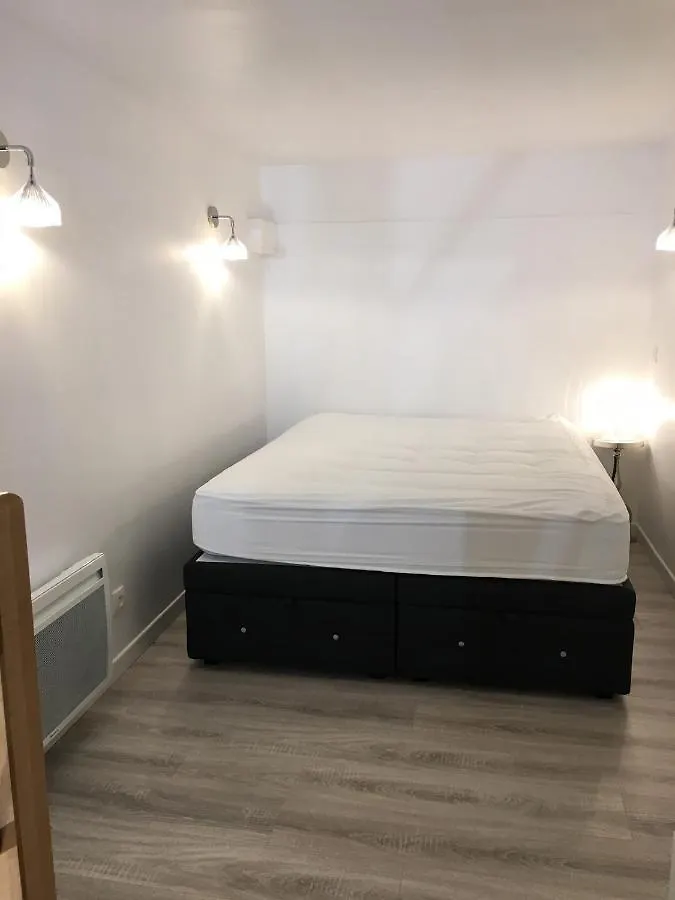 Marais, 2 Pieces Luxueux Renove, Pres Rue Bretagne Apartment Paris